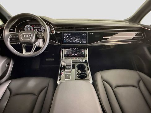 Used 2026 Audi Q7 3.0T Premium w/ Convenience Plus Package AWD/4WD image 9