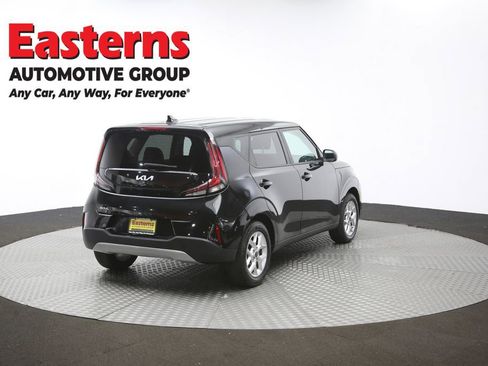 Used 2024 Kia Soul LX w/ Option Group 015 image 40