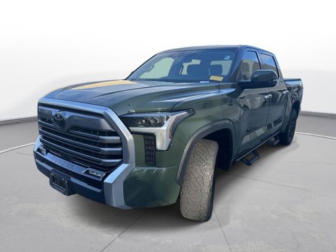 Used 2023 Toyota Tundra Limited w/ Power Package RWD image 2