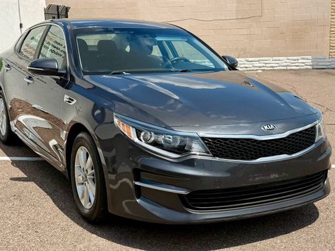 Used 2018 Kia Optima LX FWD image 4