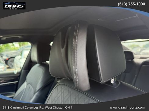 Used 2016 BMW 750i xDrive AWD/4WD image 17