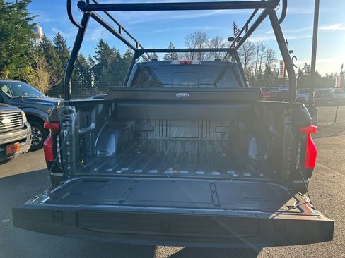 Used 2025 Ford F150 Lightning Lariat image 24