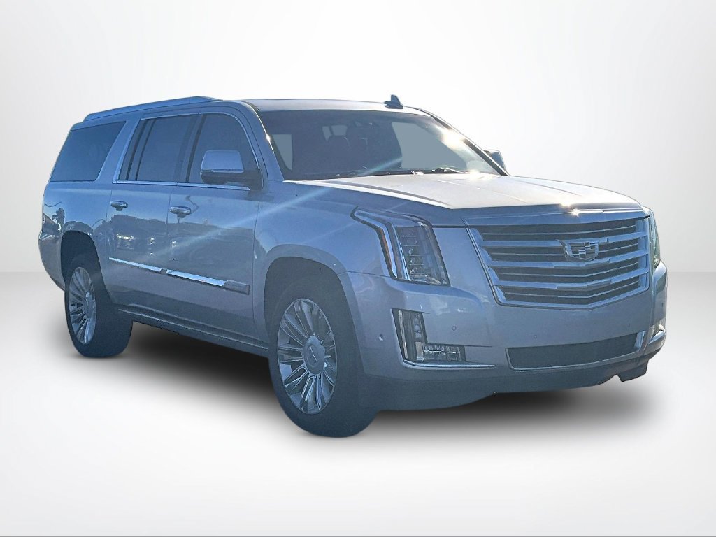 Used 2018 Cadillac Escalade ESV Platinum AWD/4WD image 11