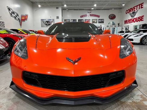 Used 2019 Chevrolet Corvette Z06 RWD image 17