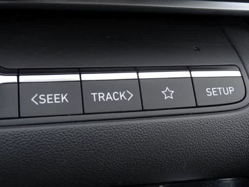 Used 2023 Hyundai Elantra SEL w/ Convenience Package FWD image 38