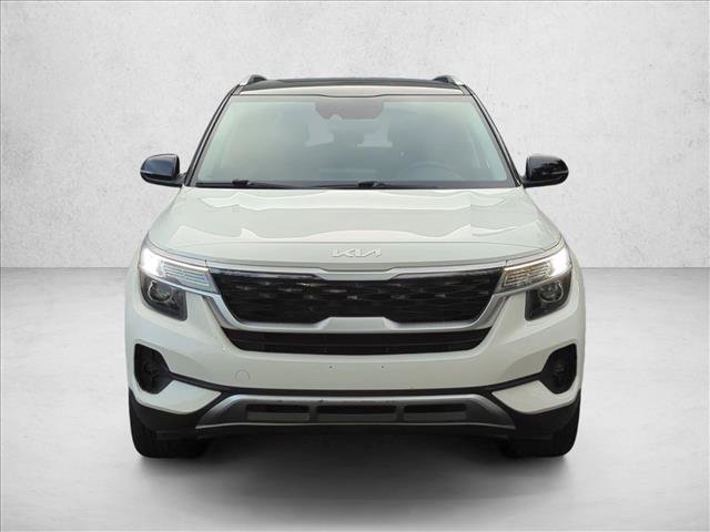 Used 2022 Kia Seltos S AWD/4WD image 2