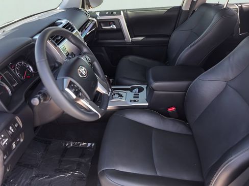 Used 2022 Toyota 4Runner Limited AWD/4WD image 12