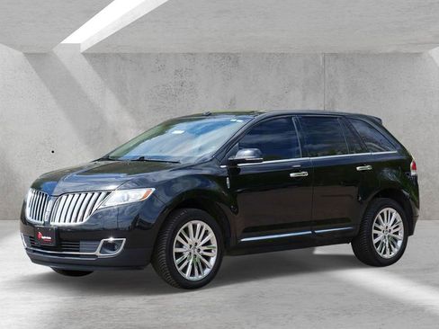 Used 2015 Lincoln MKX AWD w/ Equipment Group 101A image 6