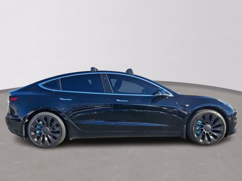 Used 2018 Tesla Model 3 Long Range image 7