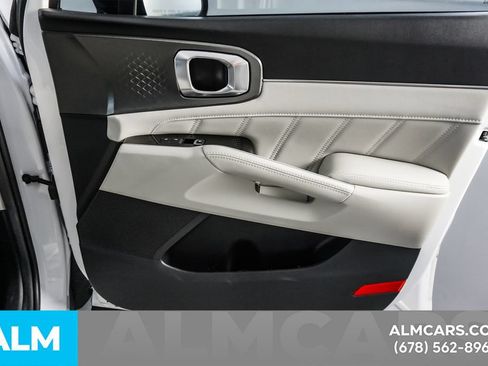 Used 2023 Kia Sorento SX FWD image 47