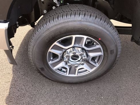 New 2026 Ford F250 Lariat AWD/4WD image 10