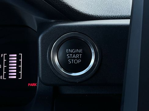 Used 2025 Toyota 4Runner SR5 image 27