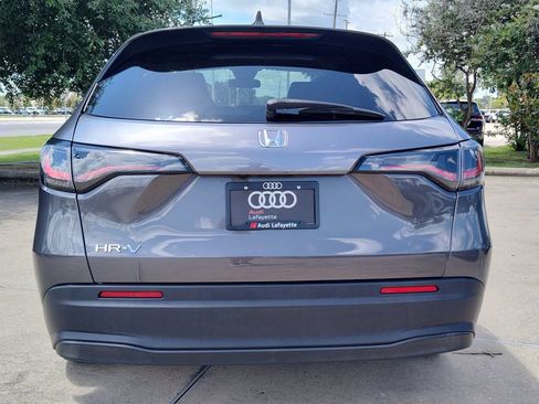 Used 2023 Honda HR-V LX image 7