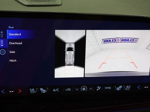 New 2026 Chevrolet Traverse RS w/ LPO, Floor Liner Package image 30