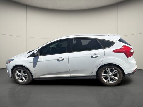 Used 2013 Ford Focus SE FWD image 4