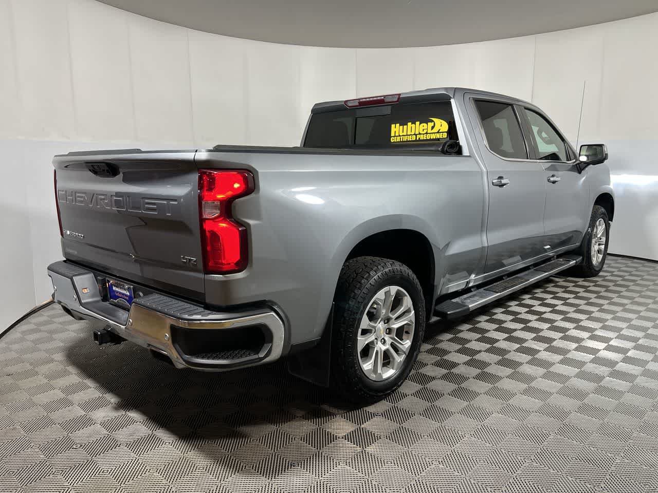 Used 2024 Chevrolet Silverado 1500 LTZ AWD/4WD image 8