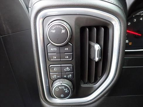 Used 2019 Chevrolet Silverado 1500 RST w/ All-Star Edition image 15