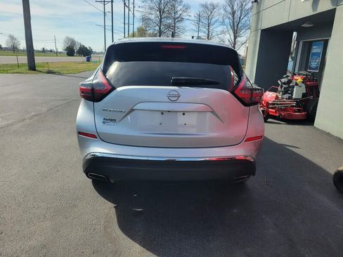 Used 2023 Nissan Murano S FWD image 8