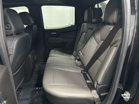 Used 2024 Chevrolet Colorado ZR2 w/ ZR2 Convenience Package III AWD/4WD image 22