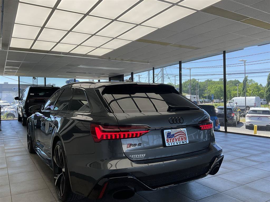 Used 2021 Audi RS 6 w/ Executive Package AWD/4WD image 7