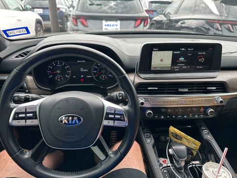 Used 2020 Kia Telluride SX FWD image 16