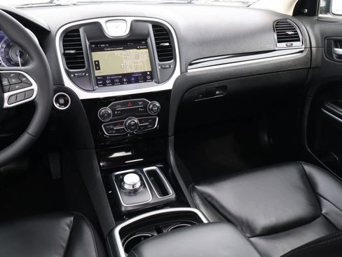 Used 2023 Chrysler 300 Touring L w/ Popular Equipment Group image 11