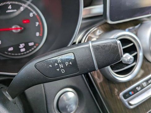 Used 2016 Mercedes-Benz GLC 300 4MATIC image 10