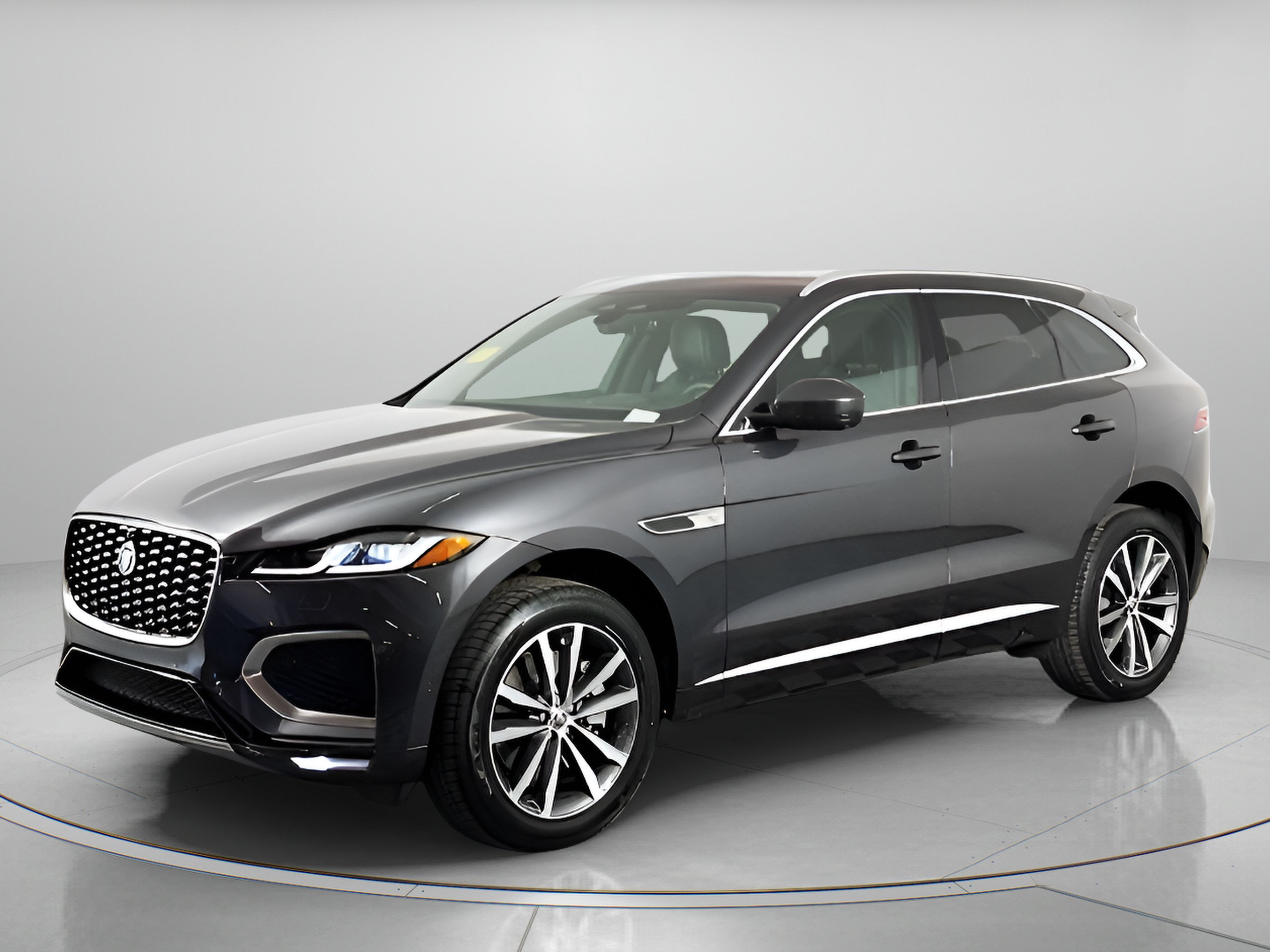 Used 2026 Jaguar F-PACE R-Dynamic S AWD/4WD image 1