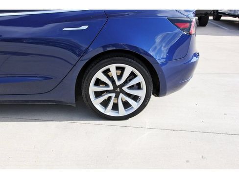 Used 2019 Tesla Model 3 Performance AWD/4WD image 27