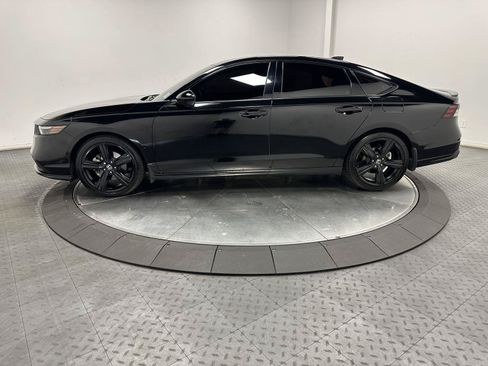 Used 2023 Honda Accord Sport image 8