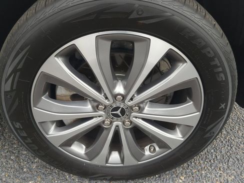 Used 2020 Mercedes-Benz GLE 350 image 18