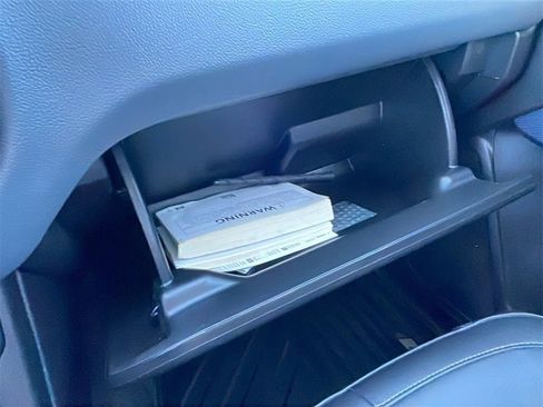 Used 2018 Chevrolet Colorado Z71 image 28