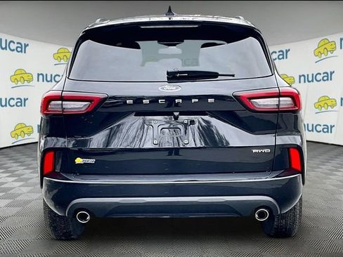 Used 2023 Ford Escape ST-Line image 4