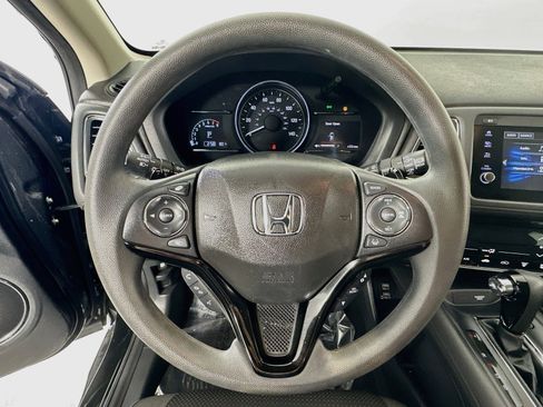 Used 2022 Honda HR-V EX image 11