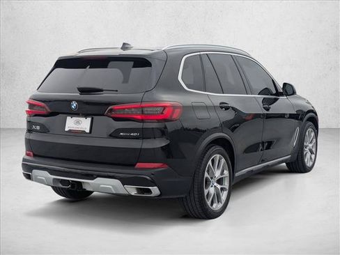 Used 2023 BMW X5 xDrive40i w/ Parking Assistance Package AWD/4WD image 5