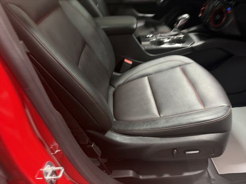 Used 2020 Chevrolet Blazer RS image 36