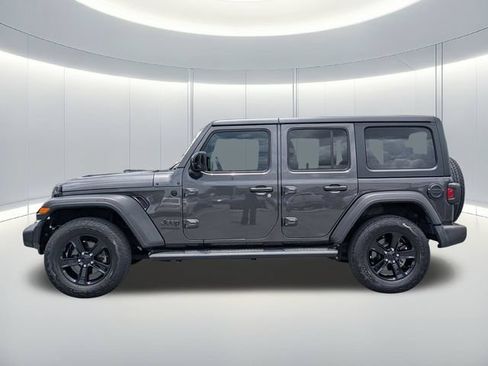 Used 2021 Jeep Wrangler Unlimited Sport AWD/4WD image 3