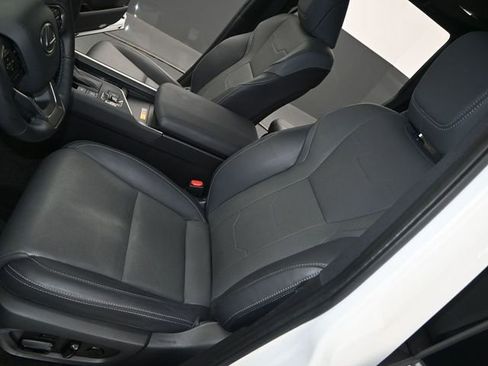 Used 2024 Lexus GX 550 550 Luxury w/ Accessory Package (31) image 11