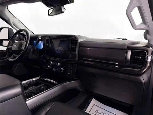 Used 2023 Ford F250 Lariat w/ Sport Appearance Package image 28