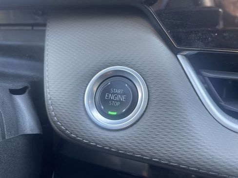 Used 2025 Chevrolet Equinox LT w/ Convenience Package II image 23