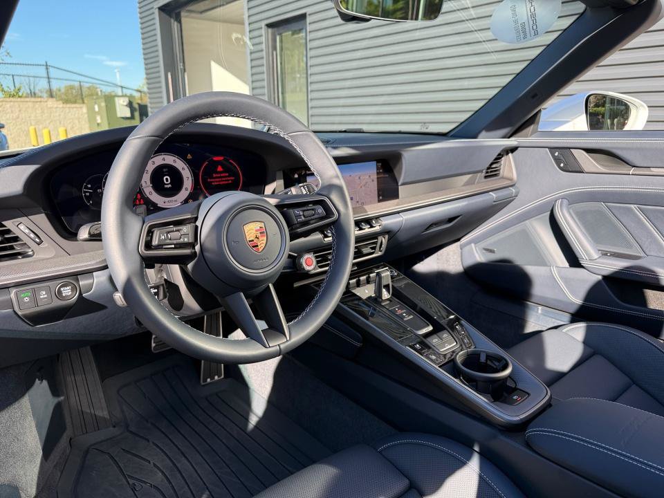 Certified 2026 Porsche 911 Carrera S RWD image 4
