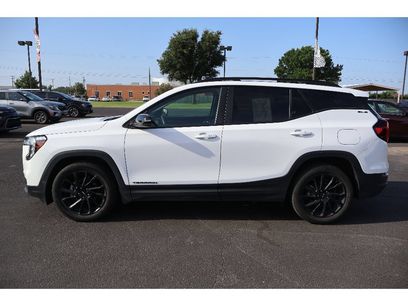 Used 2023 GMC Terrain SLE w/ Driver Convenience Package