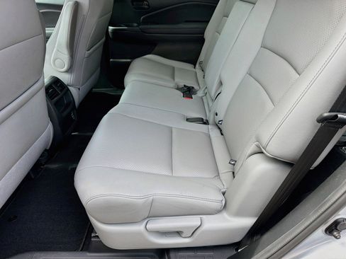 Used 2023 Honda Passport EX-L image 30