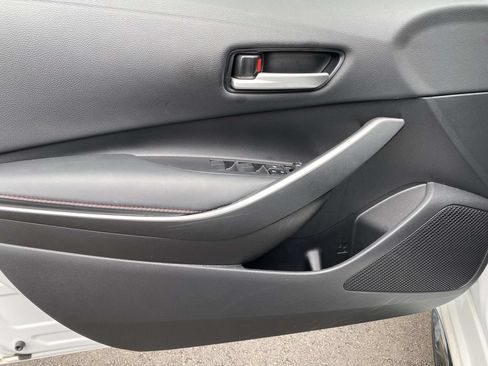 Used 2025 Toyota Corolla SE FWD image 17