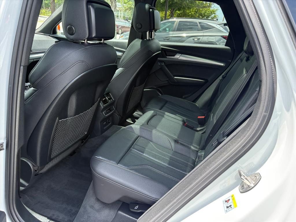 Used 2025 Audi Q5 2.0T Premium AWD/4WD image 18