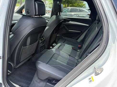 Used 2025 Audi Q5 2.0T Premium AWD/4WD image 18