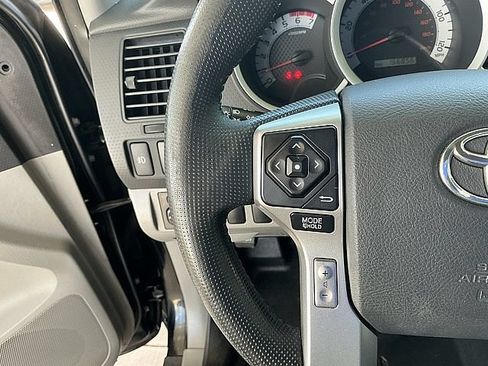 Used 2014 Toyota Tacoma PreRunner w/ TRD Sport Package RWD image 19