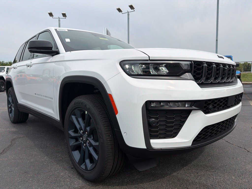 New 2026 Jeep Grand Cherokee Limited AWD/4WD image 52