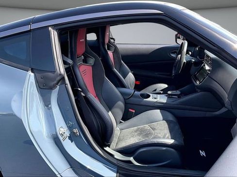 Certified 2024 Nissan Z NISMO w/ Floor Mat Package RWD image 24