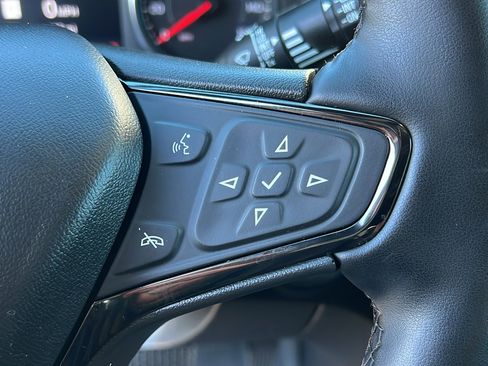 Certified 2024 Chevrolet Equinox Premier image 25